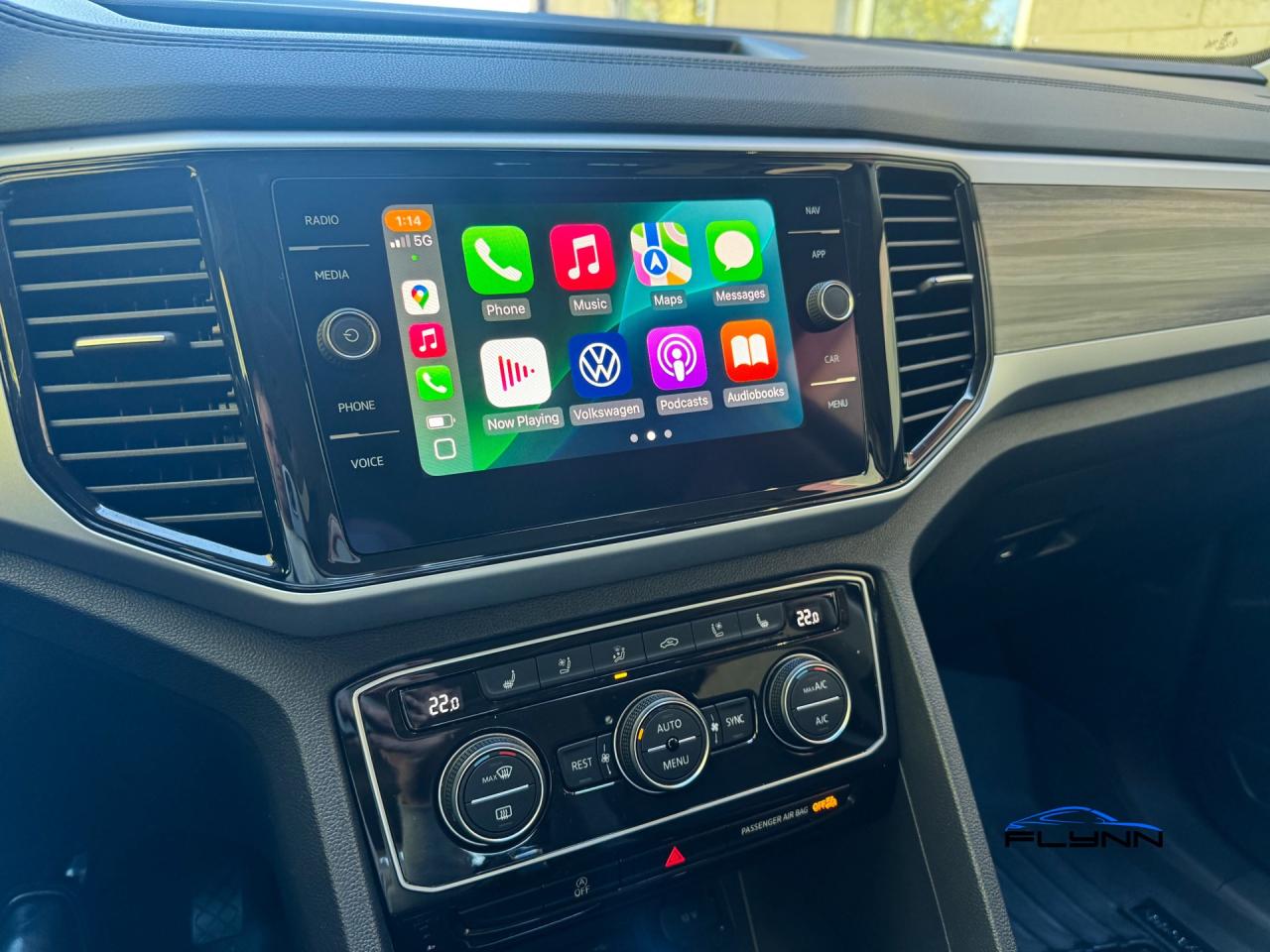 2021 Volkswagen Atlas V6 EXECLINE 4MOTION One Owner Photo