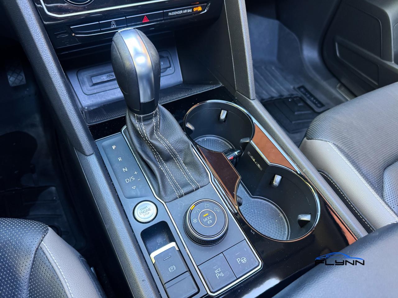 2021 Volkswagen Atlas V6 EXECLINE 4MOTION One Owner Photo