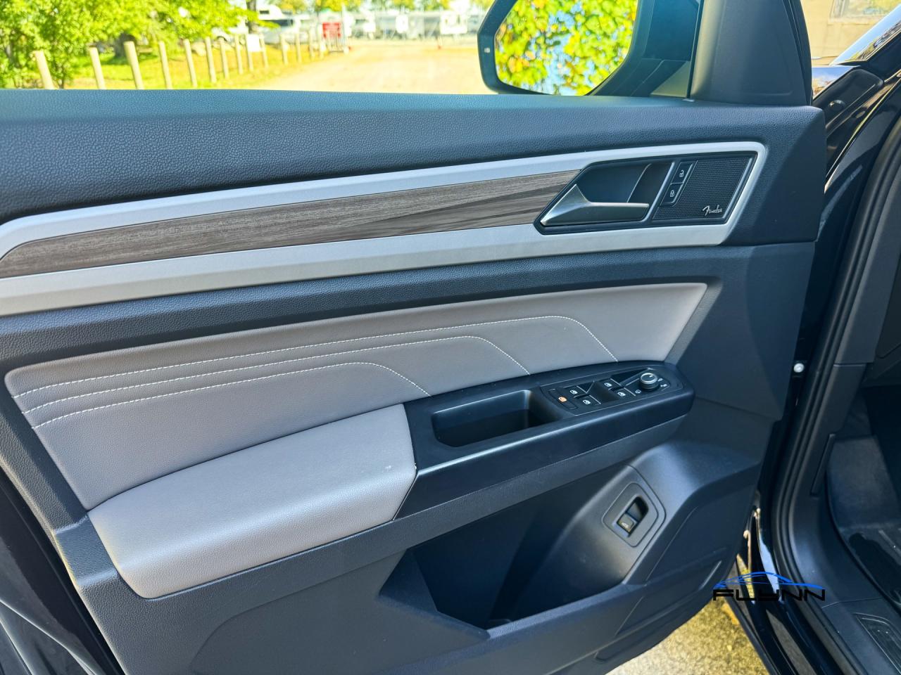 2021 Volkswagen Atlas V6 EXECLINE 4MOTION One Owner Photo