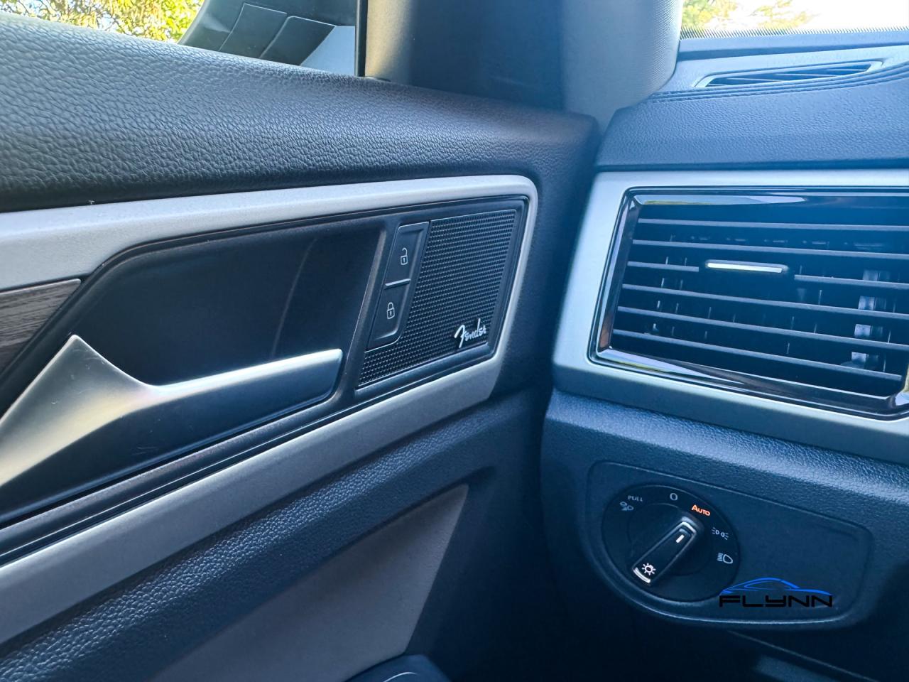 2021 Volkswagen Atlas V6 EXECLINE 4MOTION One Owner Photo