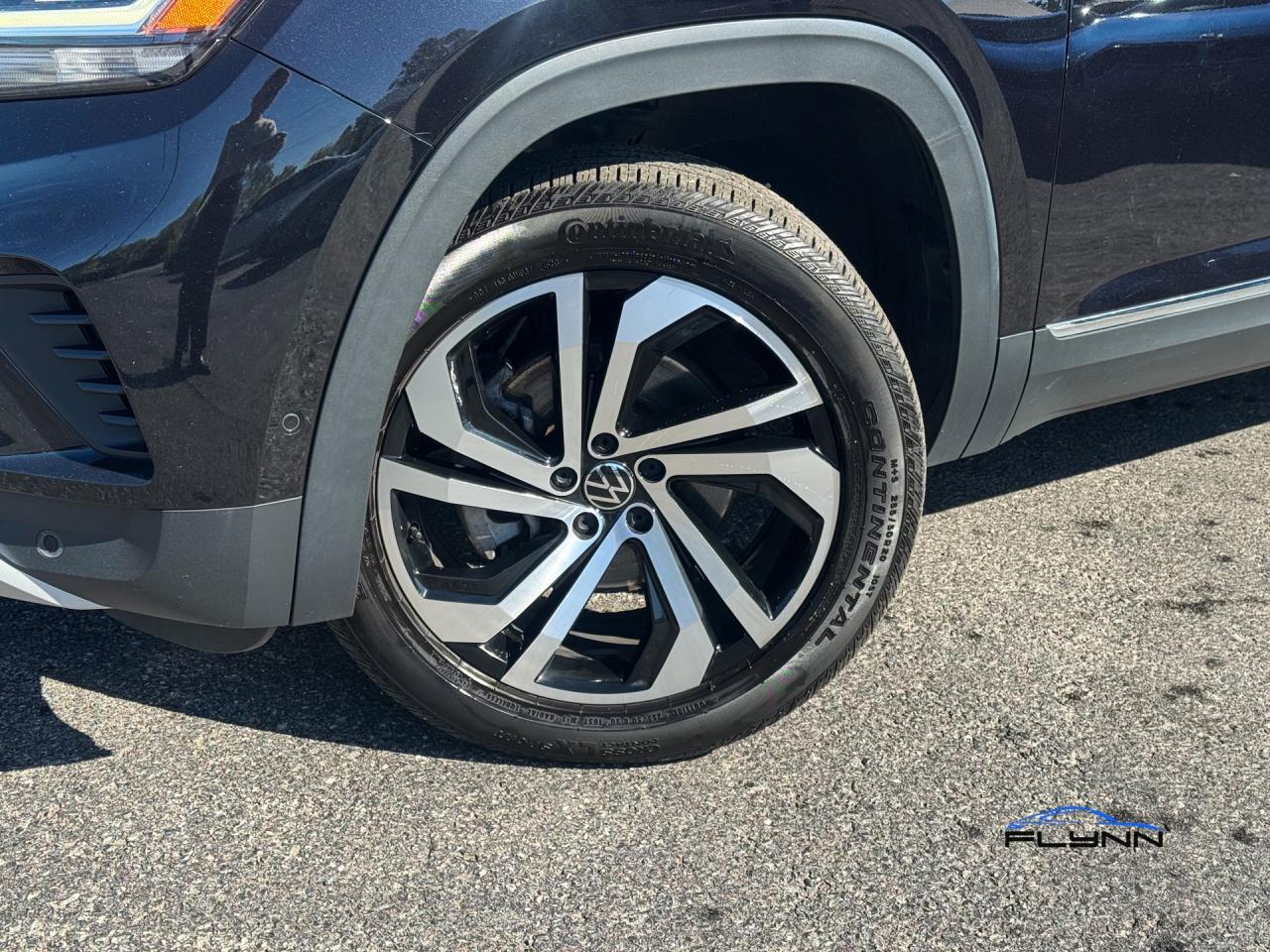 2021 Volkswagen Atlas V6 EXECLINE 4MOTION One Owner Photo