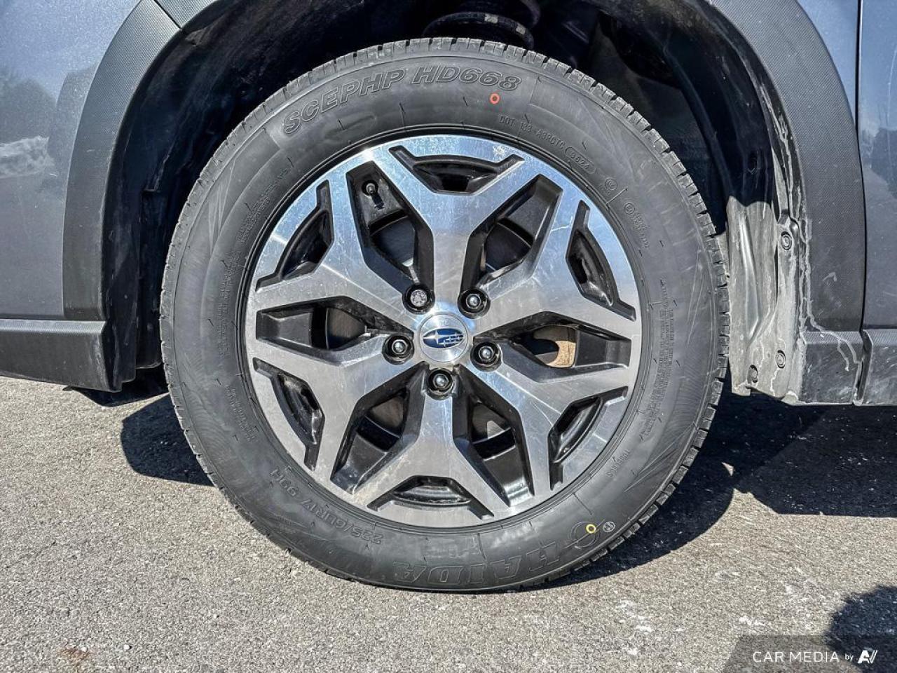 2022 Subaru Forester Touring BACKUP CAM   BT   HTD SEATS   KEYLESS ENTR Photo