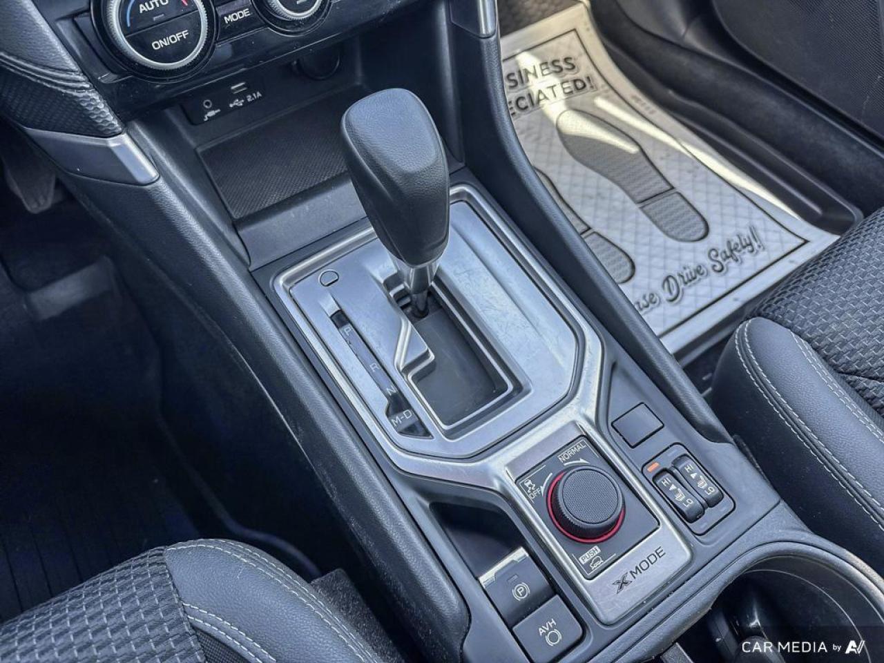 2022 Subaru Forester Touring BACKUP CAM   BT   HTD SEATS   KEYLESS ENTR Photo