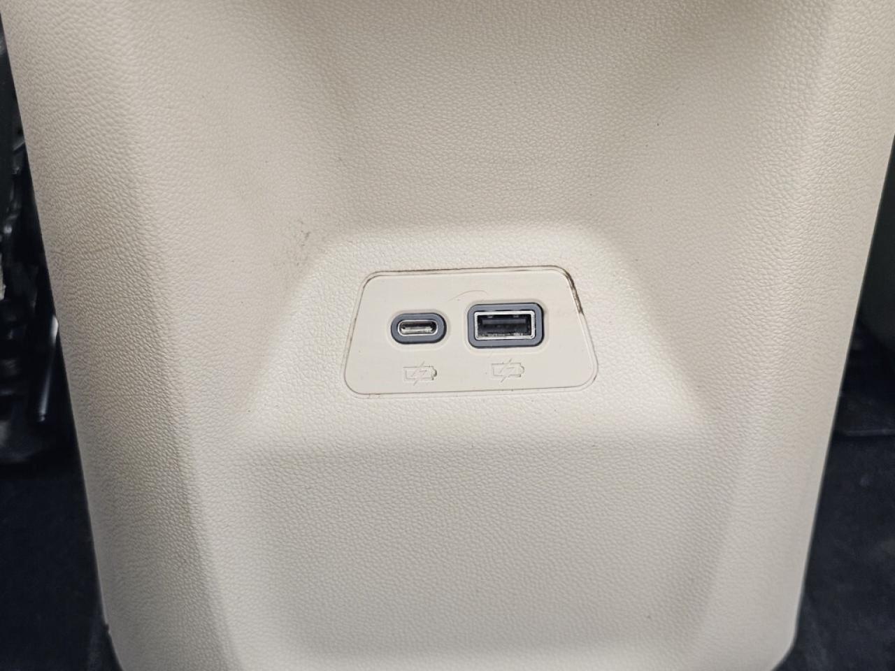 2022 Buick Envision Essence All-Wheel Drive Automatic Photo