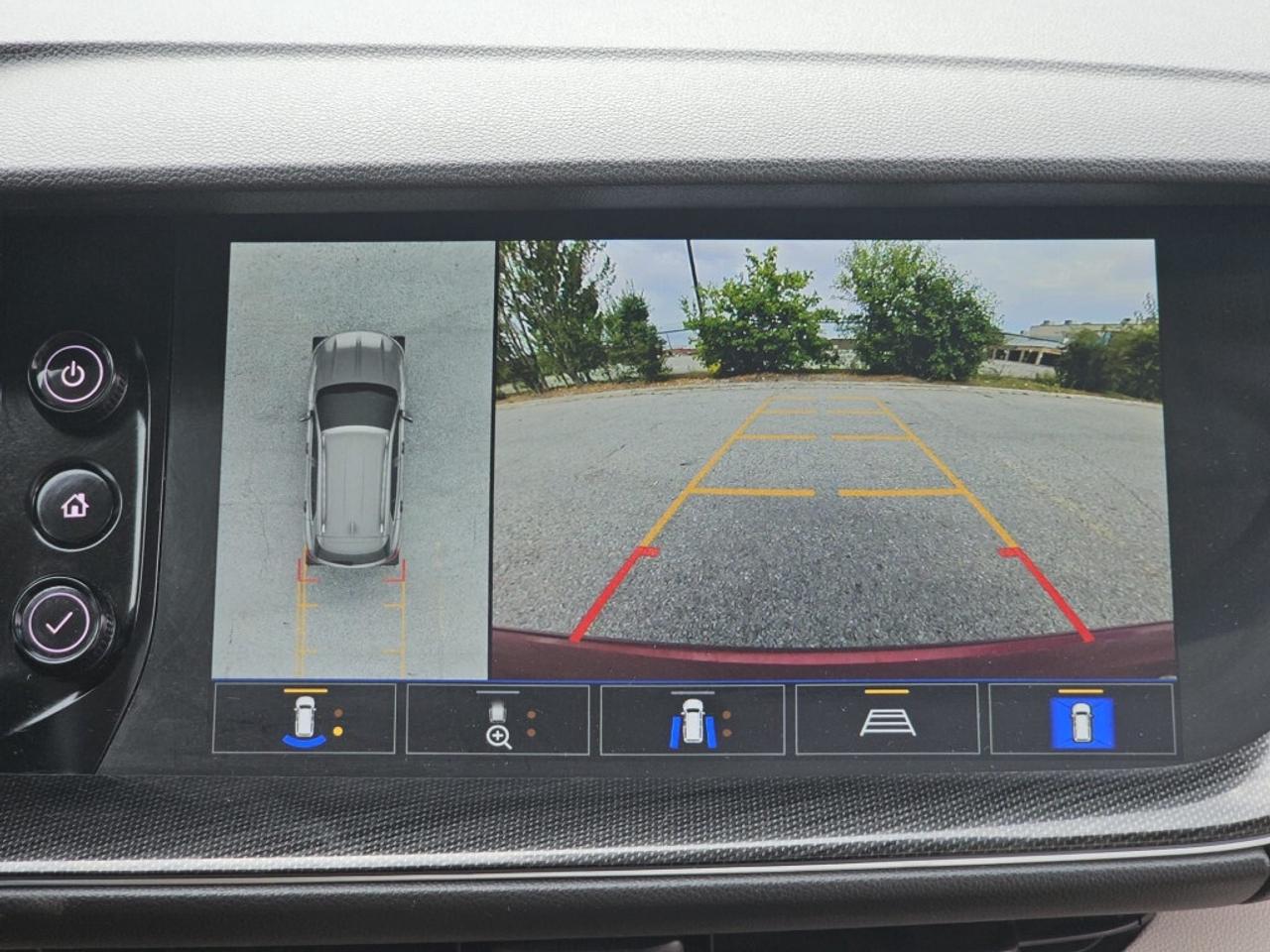 2022 Buick Envision Essence All-Wheel Drive Automatic Photo