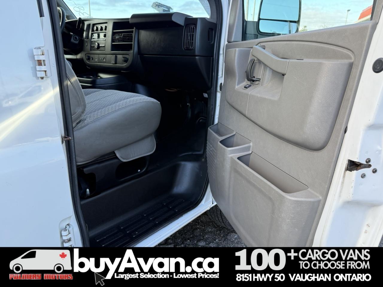 2018 GMC Savana Cargo Van 2500 155WB EXTENDED Photo