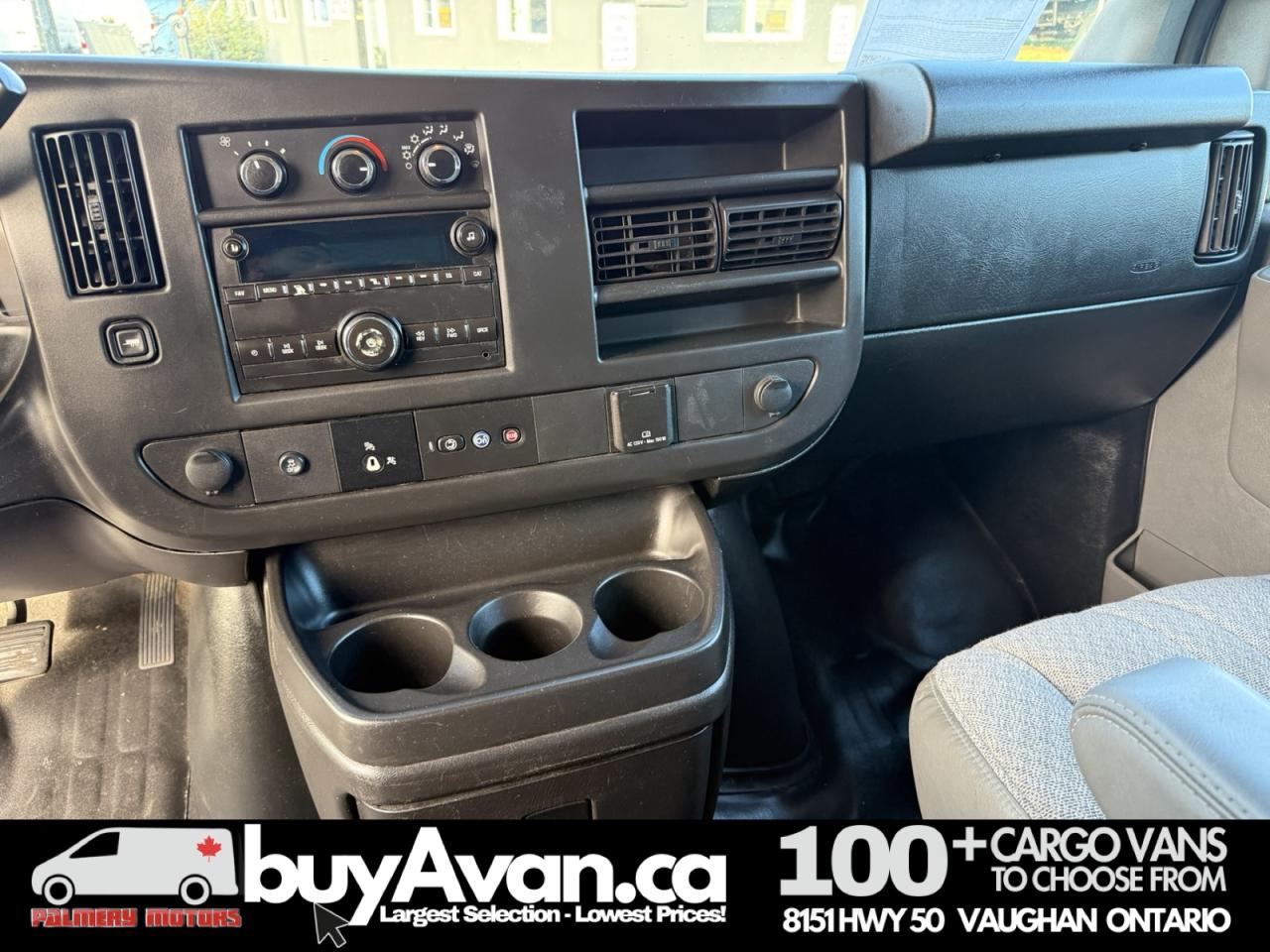 2018 GMC Savana Cargo Van 2500 155WB EXTENDED Photo