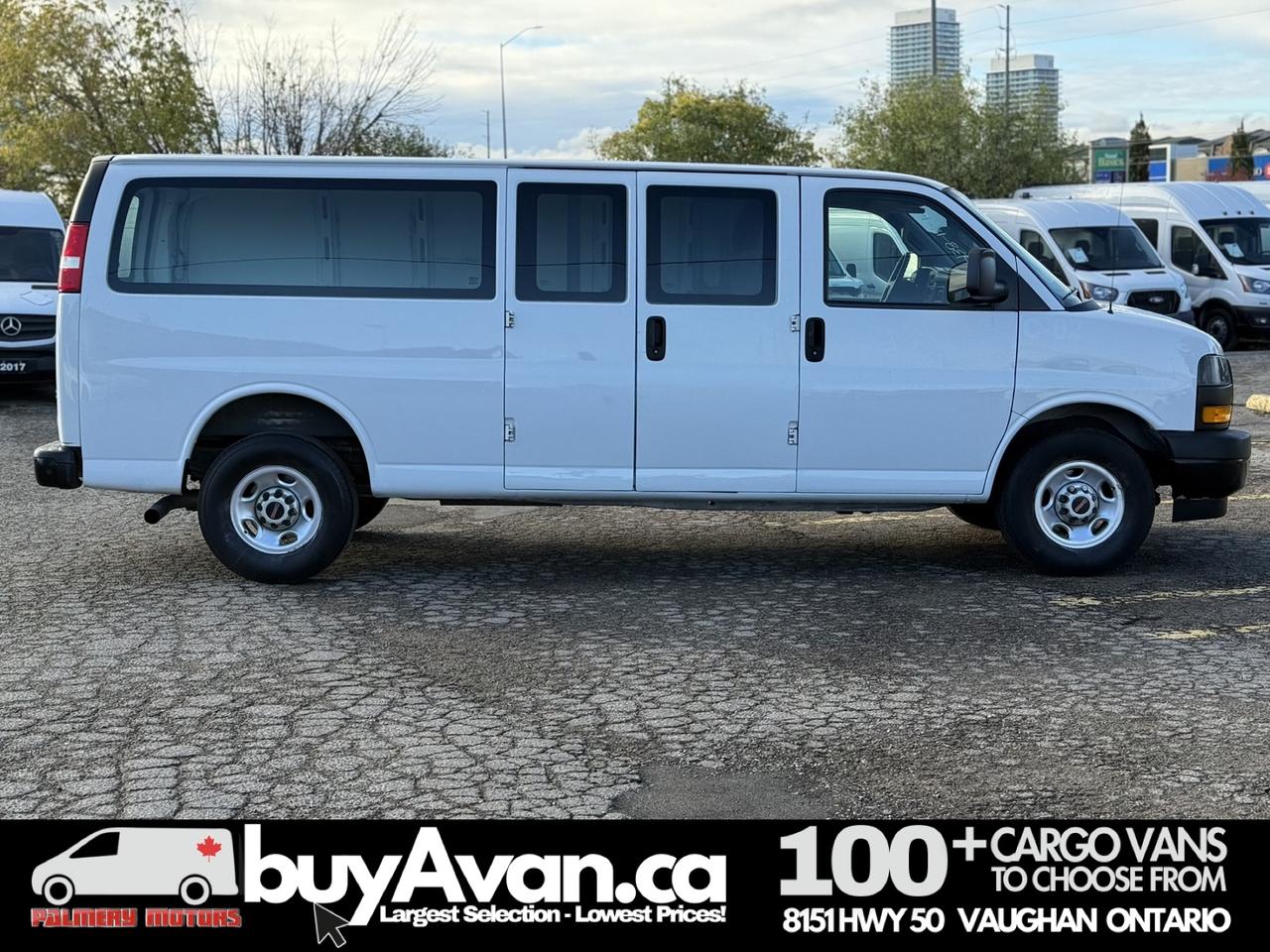 2018 GMC Savana Cargo Van 2500 155WB EXTENDED Photo