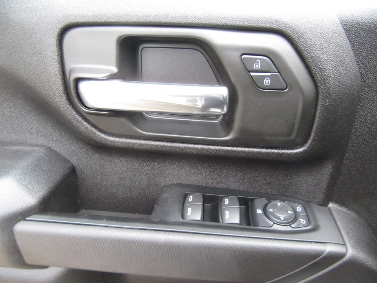 2024 GMC 2500 HD CREW CAB 4X4 NEW SERVICE UTILITY BODY Photo