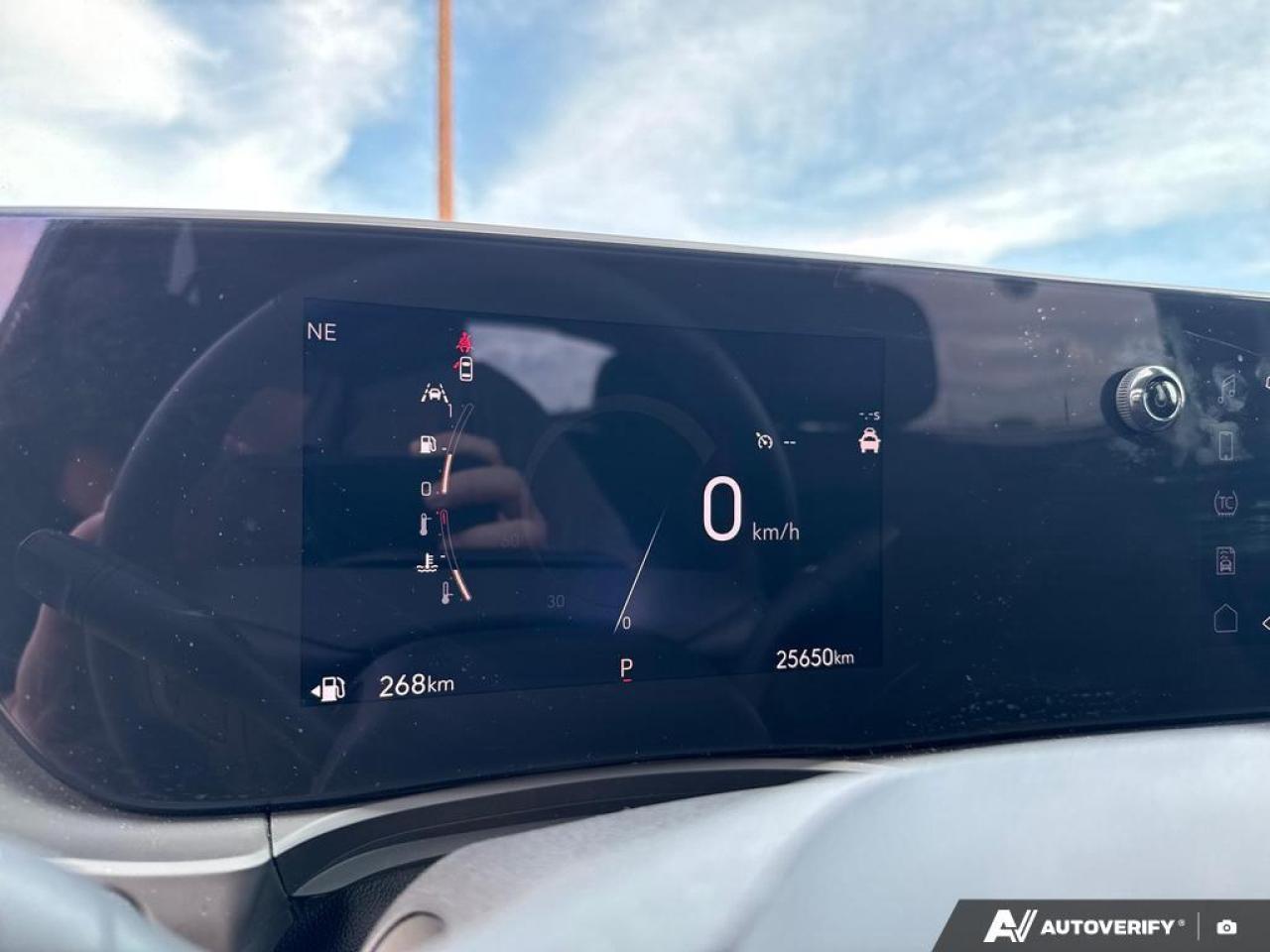 2024 Buick Envista Preferred BACKUP CAM   BLUETOOTH   HTD SEATS   KEY Photo