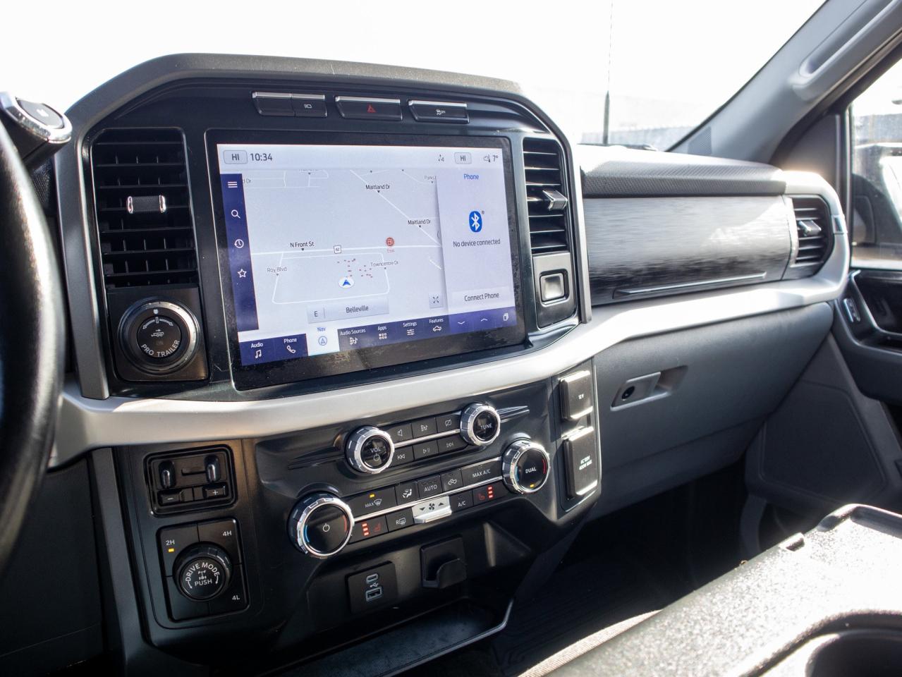 2022 Ford F-150 - 400 HP, Tows Up To 14,000 LBS Photo