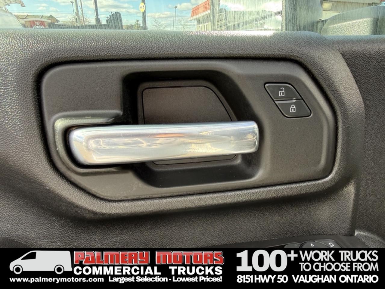 2022 Chevrolet Silverado 2500 2500HD CUSTOM Crew Cab 4x4 159WB GAS Photo