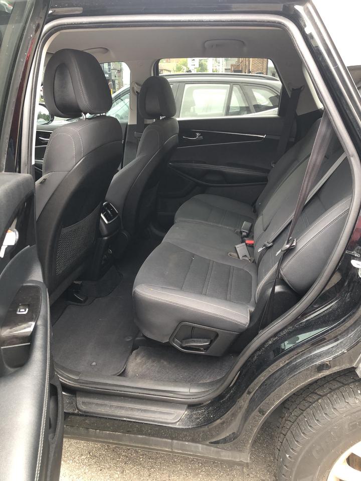 2016 Kia Sorento AWD 4DR 2.0L TURBO EX Photo