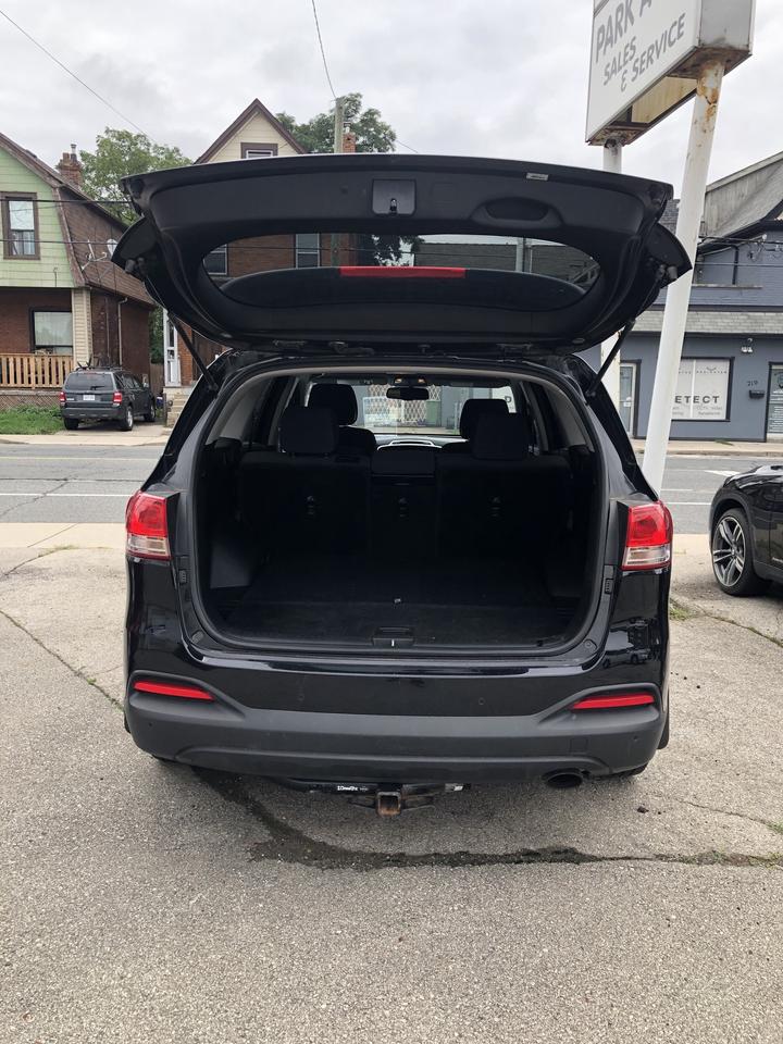 2016 Kia Sorento AWD 4DR 2.0L TURBO EX Photo