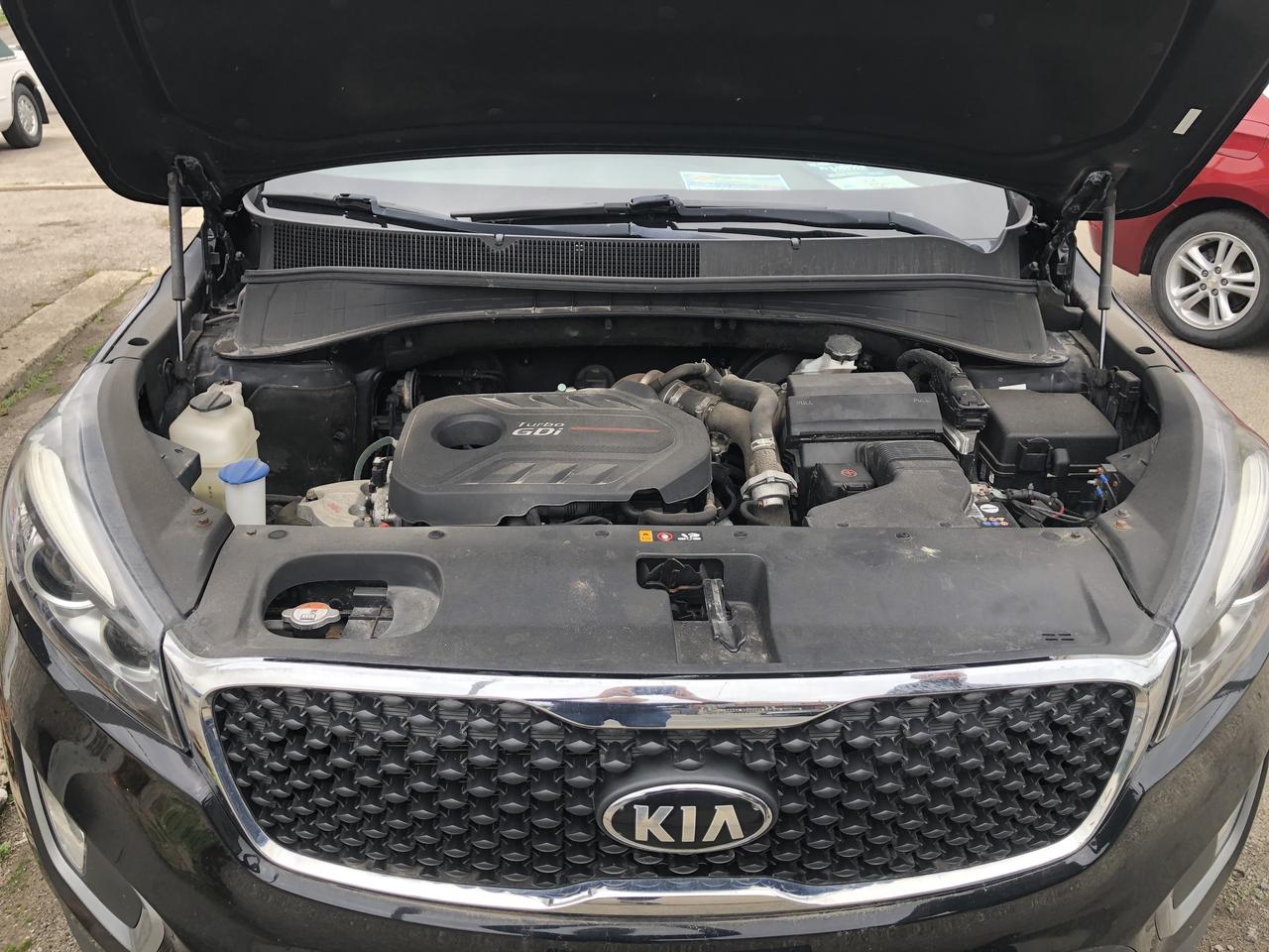 2016 Kia Sorento AWD 4DR 2.0L TURBO EX Photo