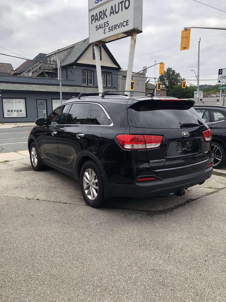 2016 Kia Sorento AWD 4DR 2.0L TURBO EX Photo