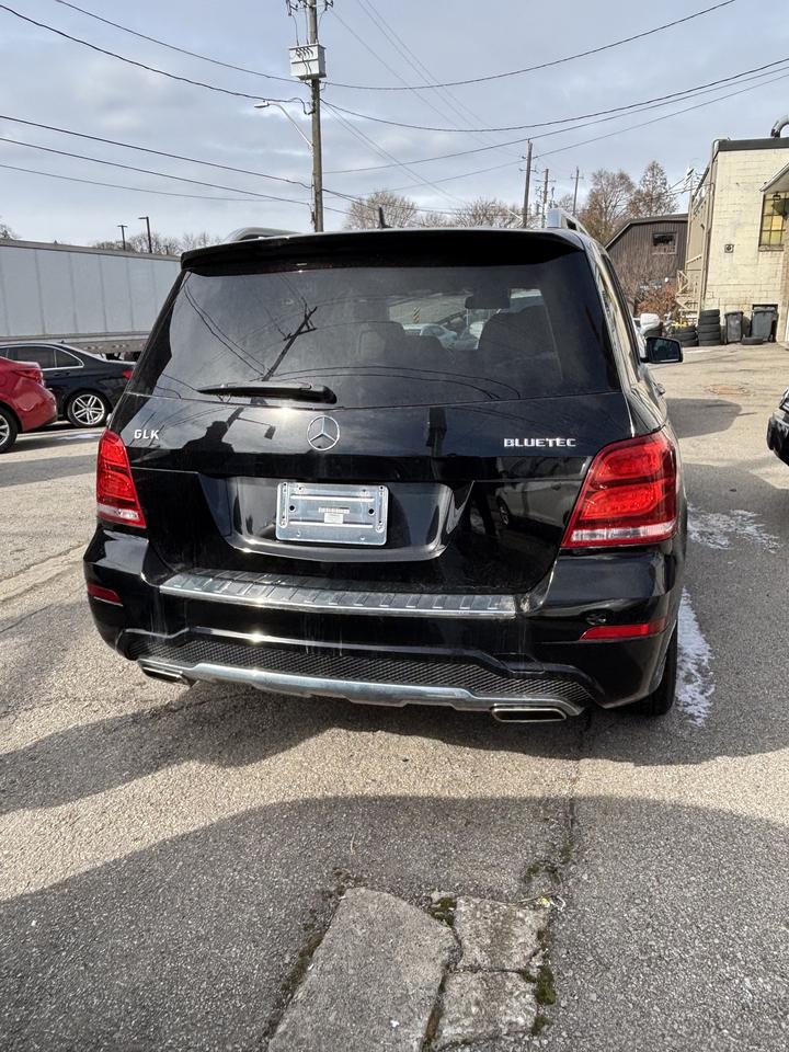 2015 Mercedes-Benz GLK-Class 4MATIC 4DR GLK 250 BLUETEC Photo