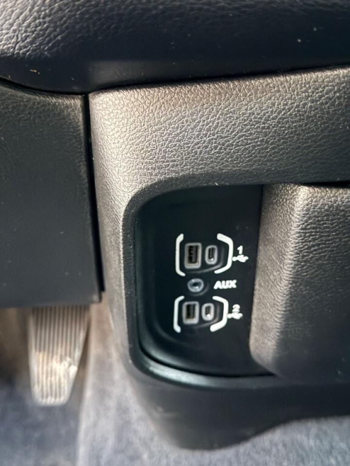 2021 RAM 2500 Big Horn 4x4 Crew Cab 8 ft. box 169 in. WB Automat Photo