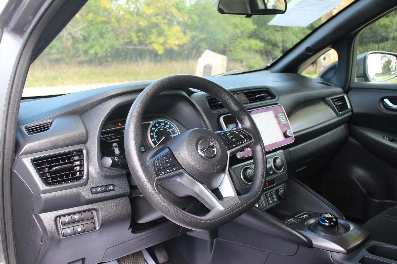 2020 Nissan Leaf S Plus 62 kWh, No Accidents, Certified Photo