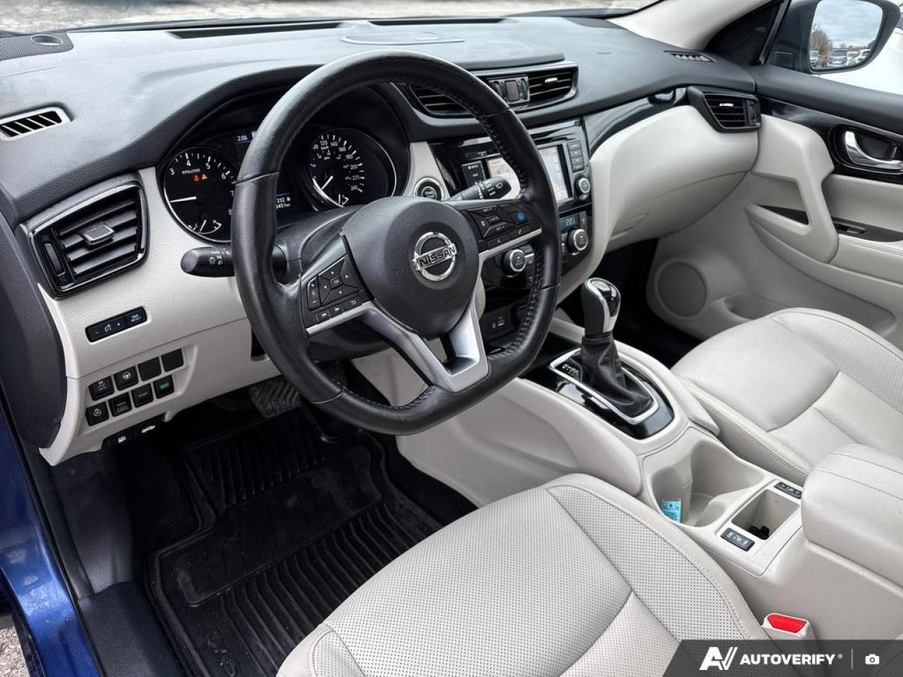 2023 Nissan Qashqai SL BACKUP CAM   BLUETOOTH   HTD SEATS   KEYLESS EN Photo