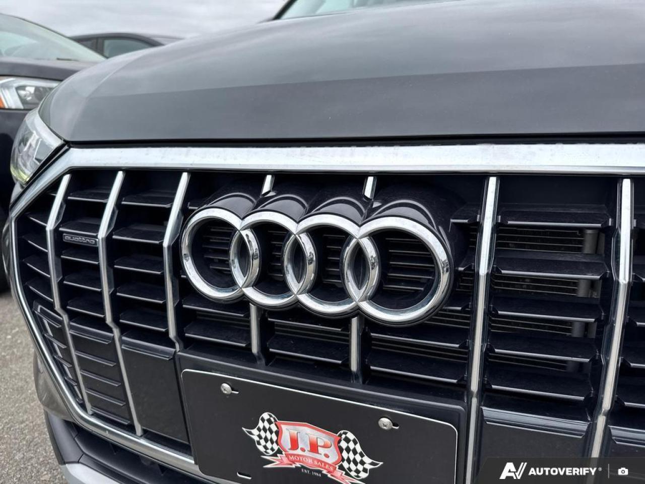 2022 Audi Q3 45 Komfort BACKUP CAM   BLUETOOTH   HTD LTHR SEATS Photo