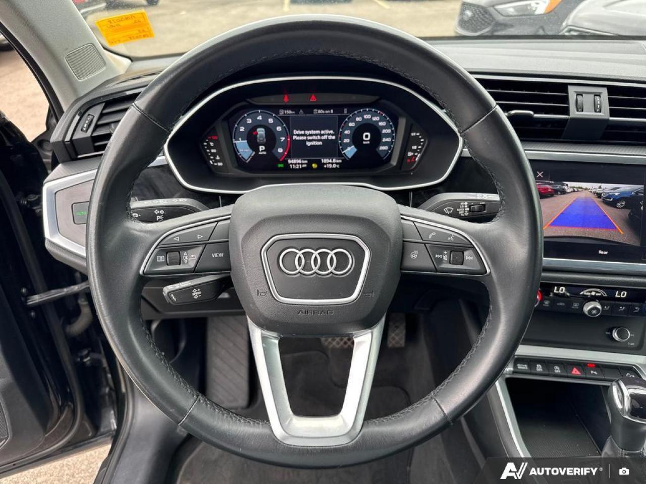 2022 Audi Q3 45 Komfort BACKUP CAM   BLUETOOTH   HTD LTHR SEATS Photo
