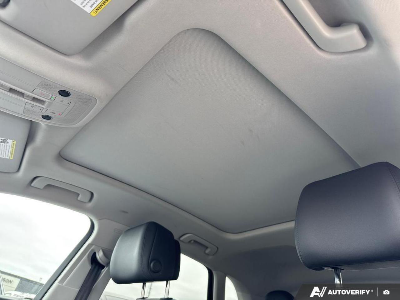 2022 Audi Q3 45 Komfort BACKUP CAM   BLUETOOTH   HTD LTHR SEATS Photo