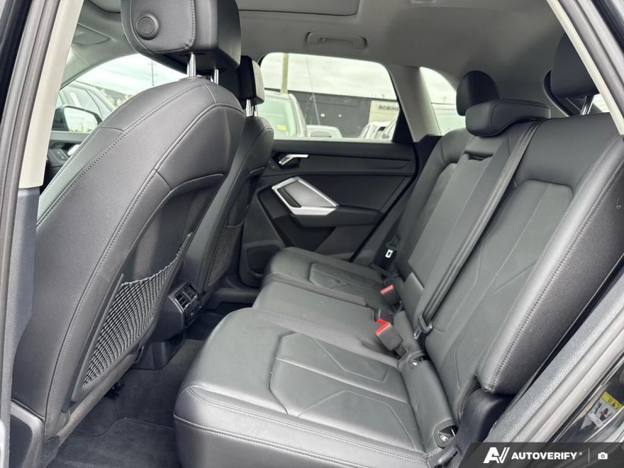 2022 Audi Q3 45 Komfort BACKUP CAM   BLUETOOTH   HTD LTHR SEATS Photo