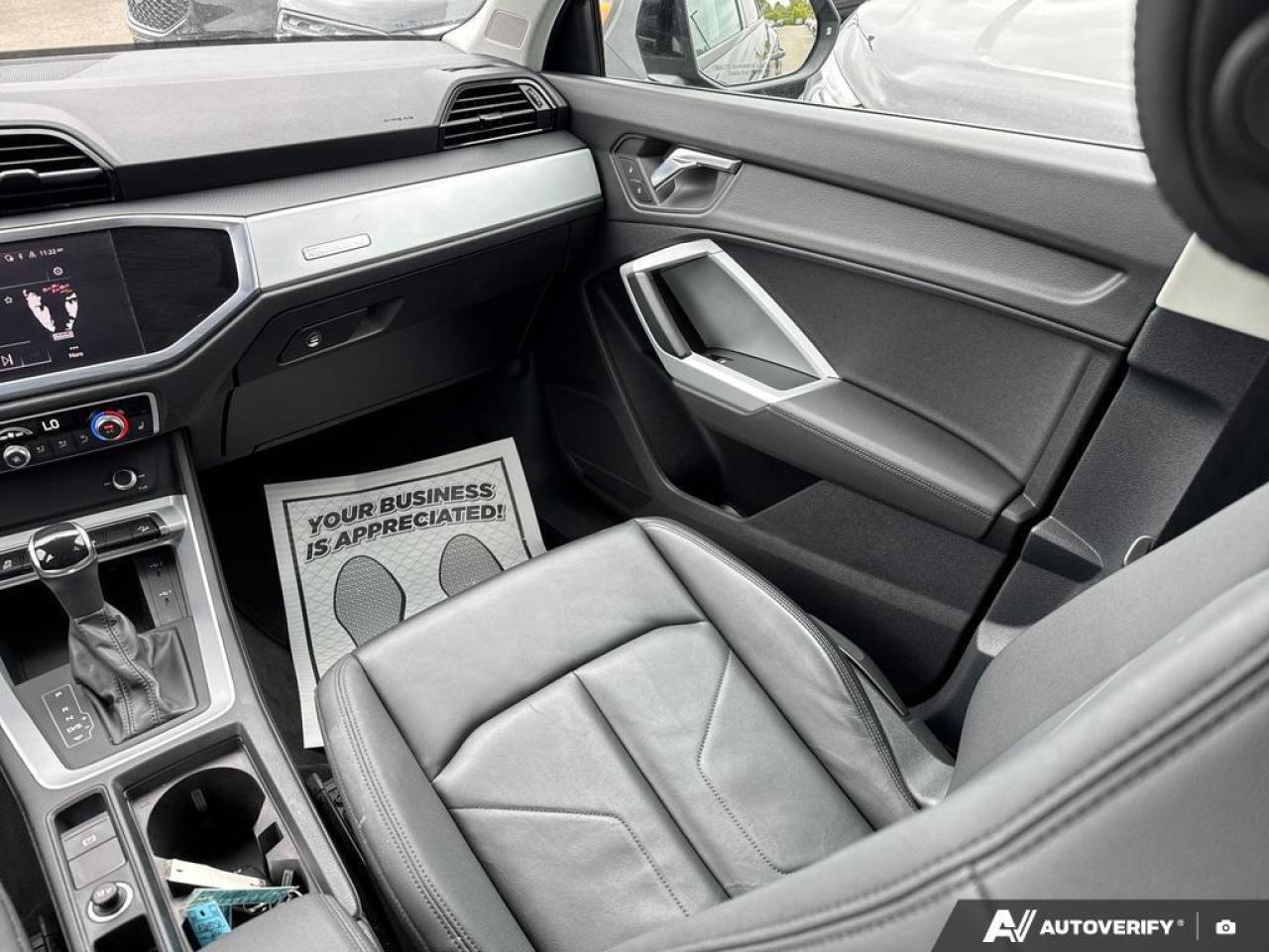 2022 Audi Q3 45 Komfort BACKUP CAM   BLUETOOTH   HTD LTHR SEATS Photo