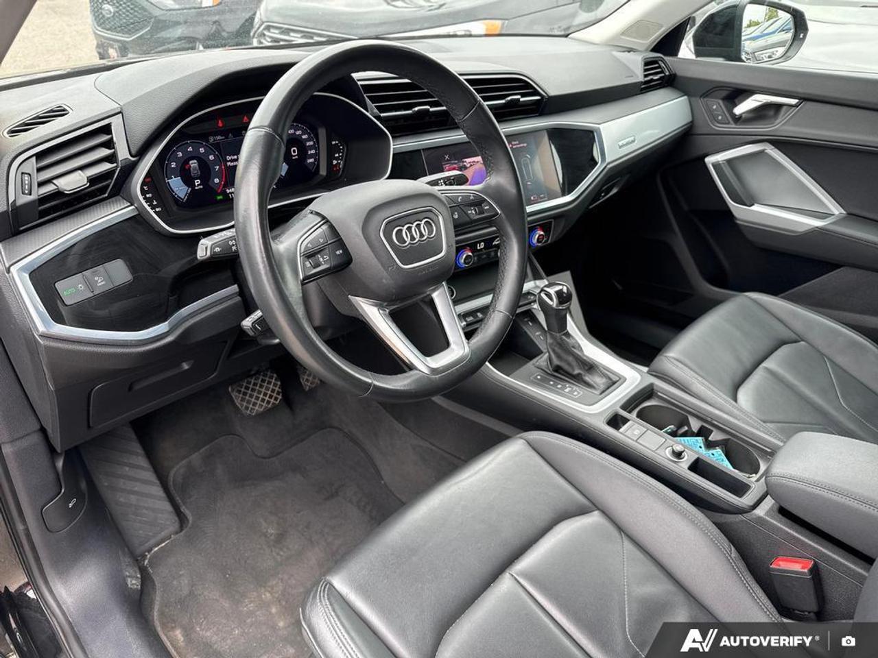 2022 Audi Q3 45 Komfort BACKUP CAM   BLUETOOTH   HTD LTHR SEATS Photo