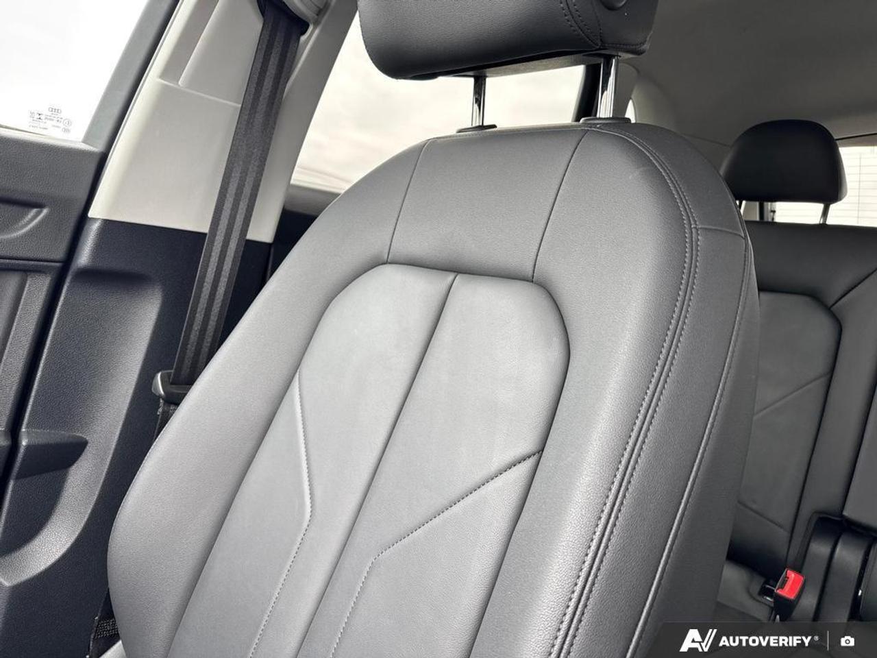 2022 Audi Q3 45 Komfort BACKUP CAM   BLUETOOTH   HTD LTHR SEATS Photo