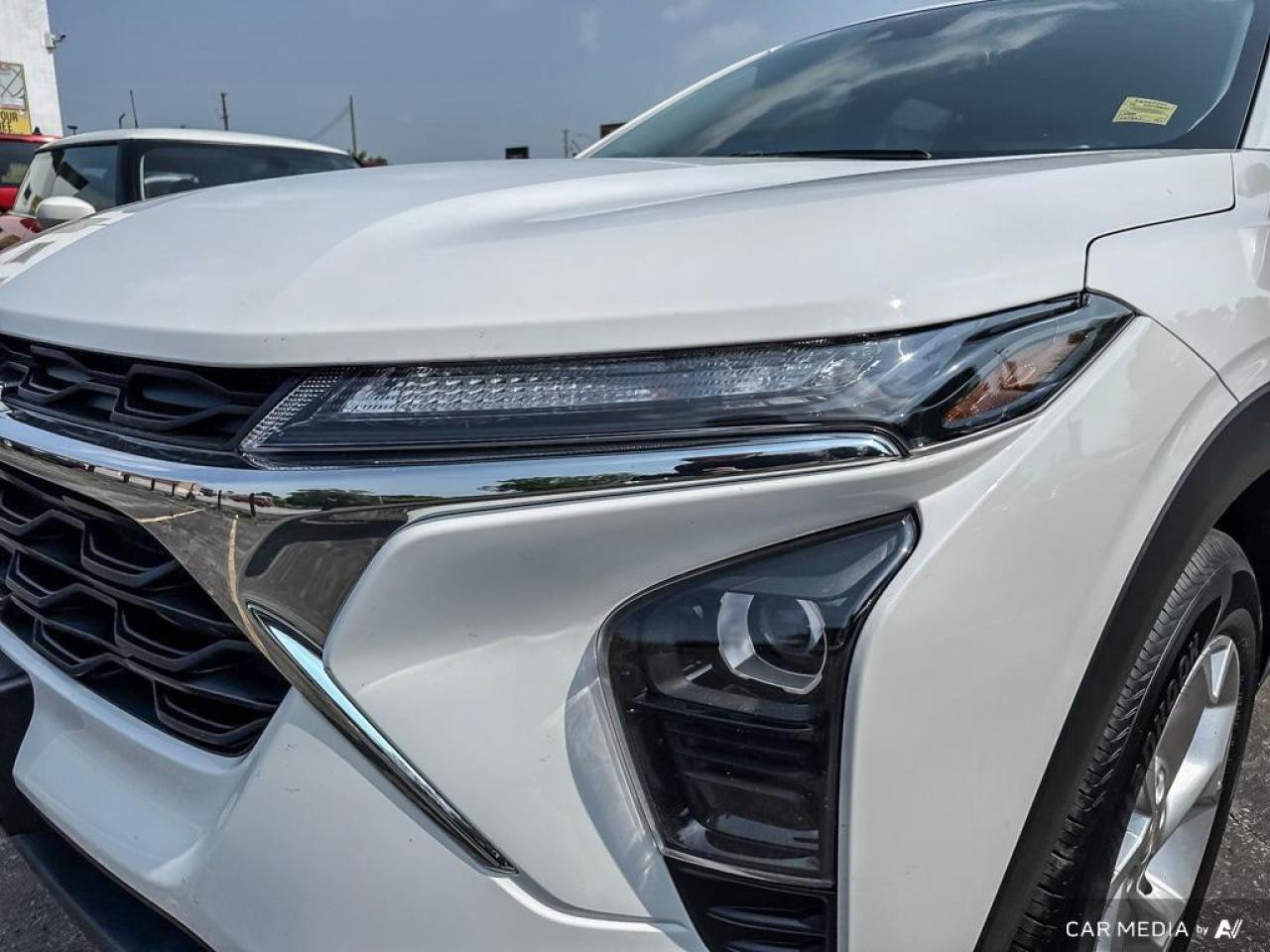 2024 Chevrolet Trax LS BACKUP CAM   BLUETOOTH   HTD SEATS   LANE ASSIS Photo