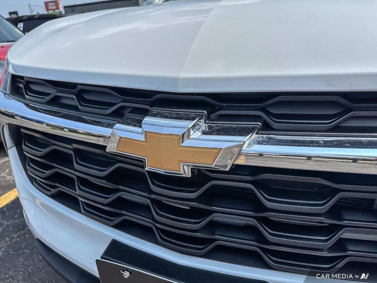 2024 Chevrolet Trax LS BACKUP CAM   BLUETOOTH   HTD SEATS   LANE ASSIS Photo