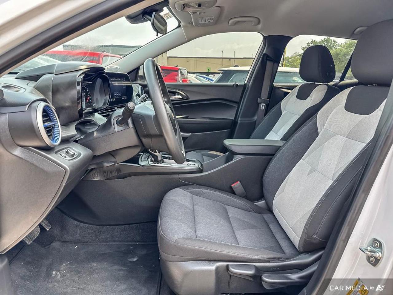 2024 Chevrolet Trax LS BACKUP CAM   BLUETOOTH   HTD SEATS   LANE ASSIS Photo