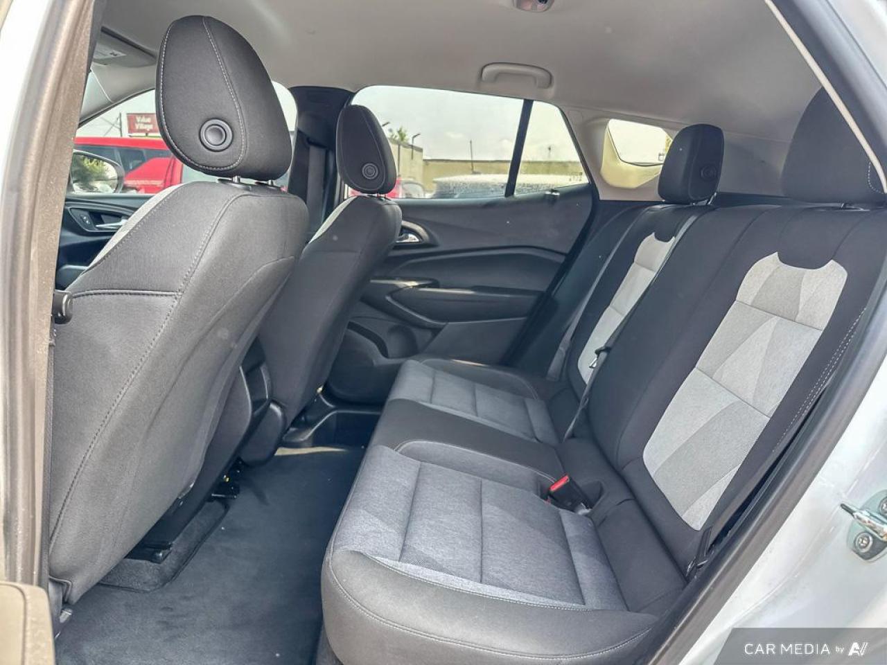 2024 Chevrolet Trax LS BACKUP CAM   BLUETOOTH   HTD SEATS   LANE ASSIS Photo