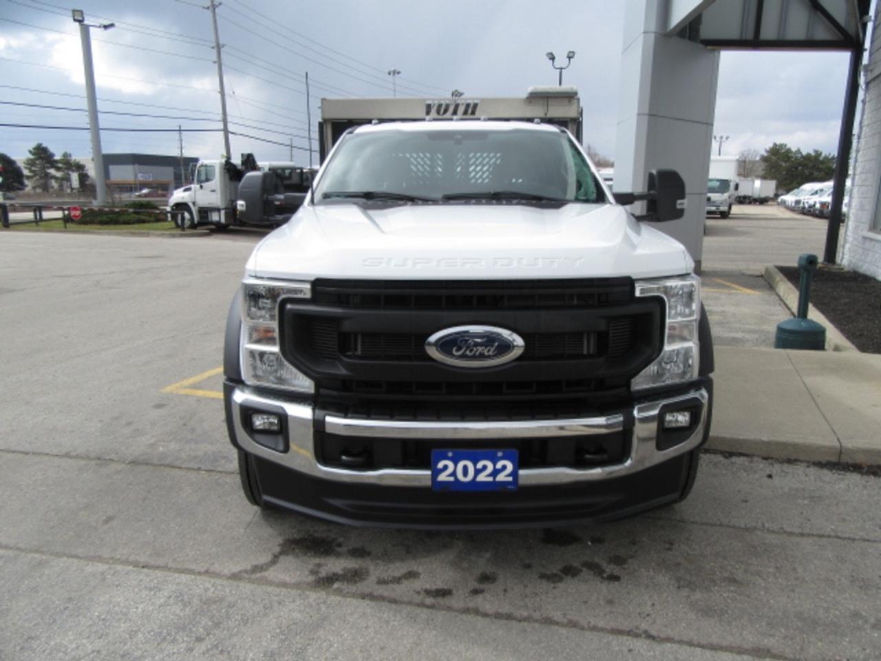 2022 Ford Super Duty F-550 DIESEL CREW CAB 4X4 WITH 12FT STEEL DUMP BOX Photo