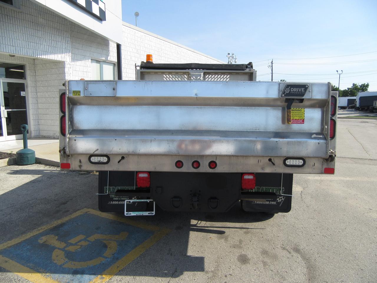 2022 RAM 5500 CREW CAB 4X4 DIESEL 12FT ALUMINUM DUMP BOX Photo