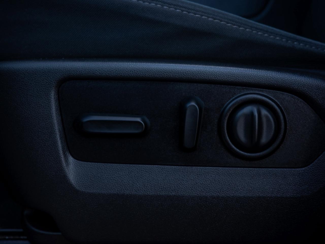 2021 Chevrolet Silverado 1500 RST - Aluminum Wheels Keyless Start Photo