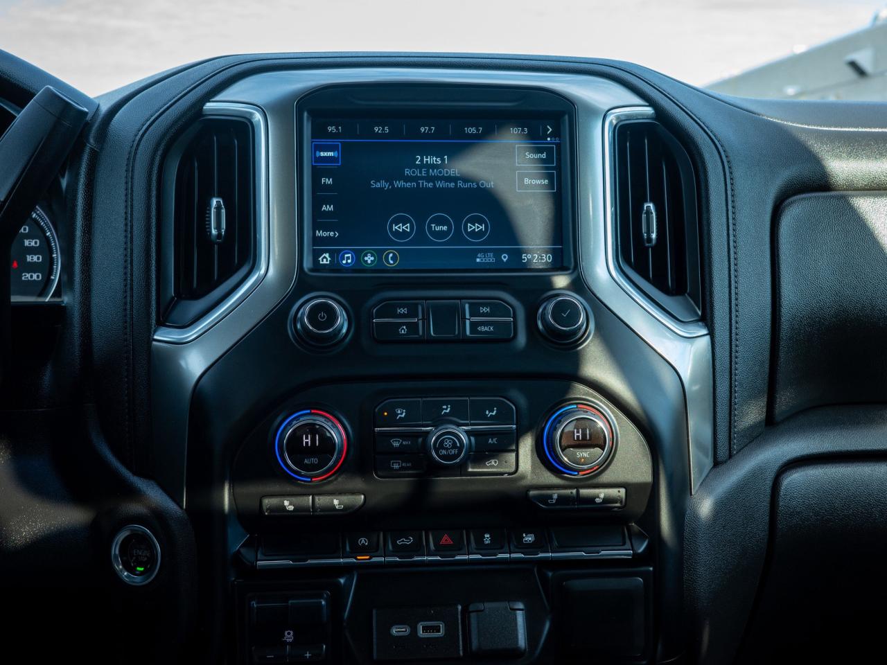 2021 Chevrolet Silverado 1500 RST - Aluminum Wheels Keyless Start Photo