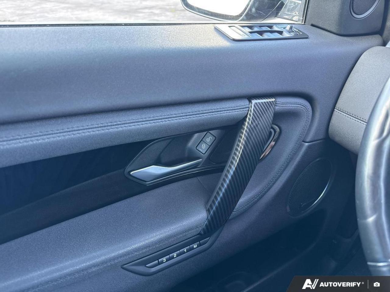 2020 Land Rover Discovery Sport SE BACKUP CAM   BLUETOOTH   HTD SEATS   KEYLESS EN Photo