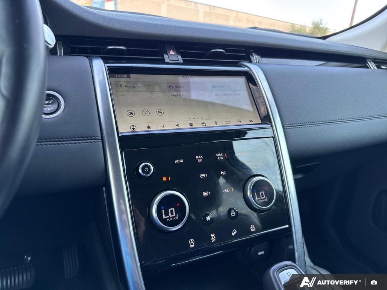 2020 Land Rover Discovery Sport SE BACKUP CAM   BLUETOOTH   HTD SEATS   KEYLESS EN Photo