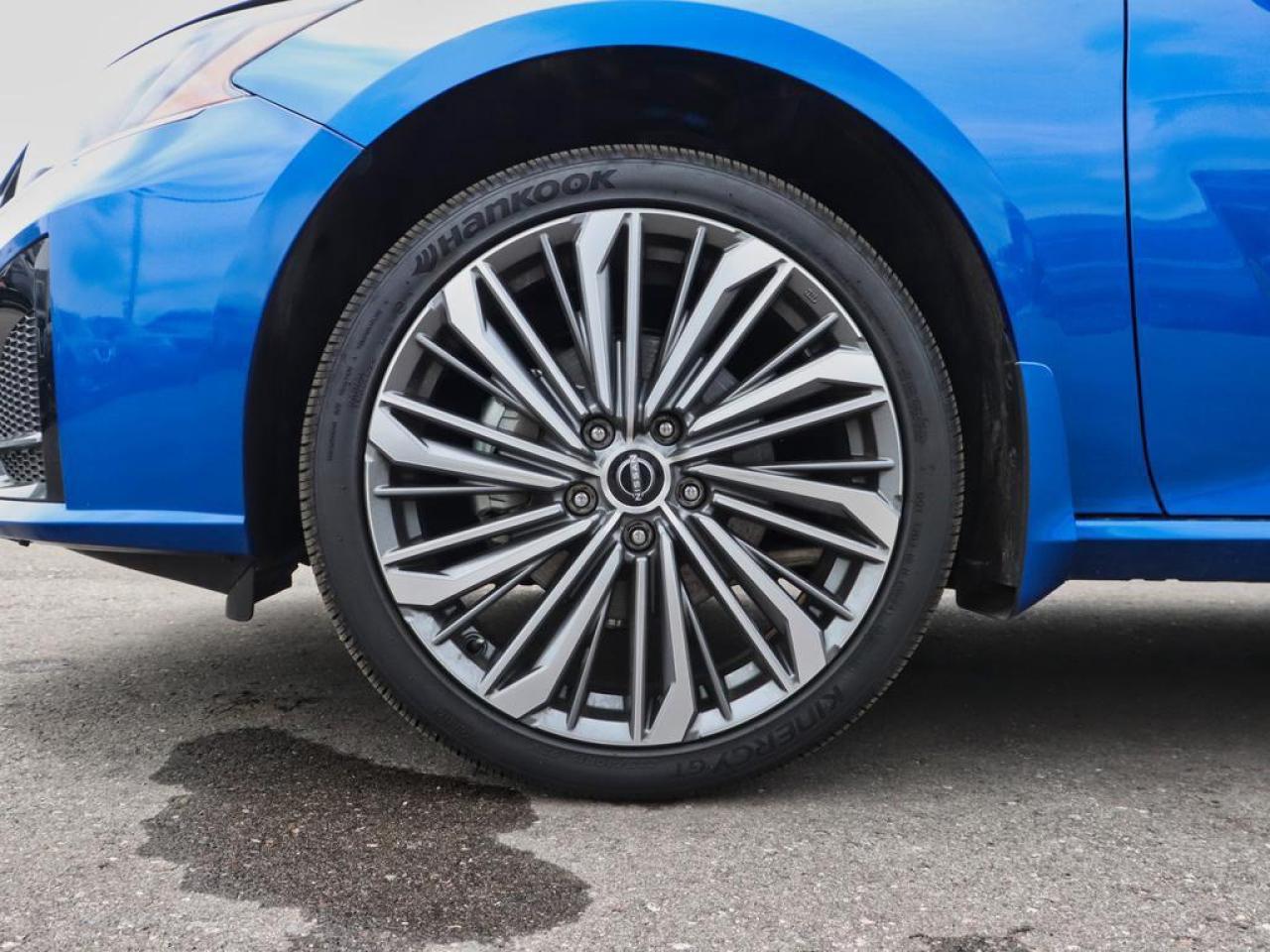 2025 Nissan Altima Platinum  LEATHER, BOSE , 360 CAMERA Photo