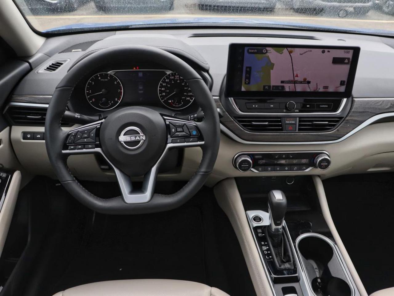 2025 Nissan Altima Platinum  LEATHER, BOSE , 360 CAMERA Photo