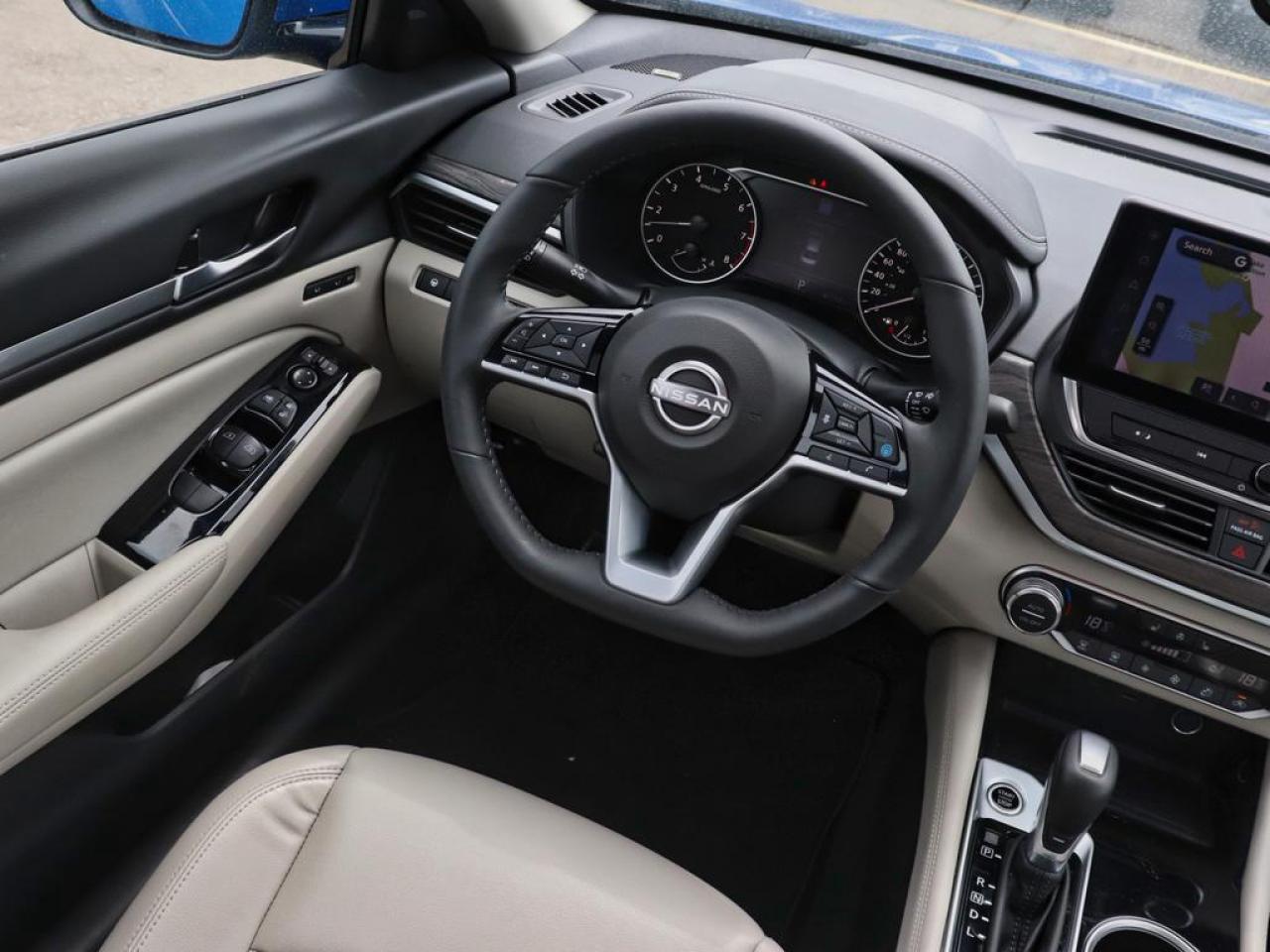 2025 Nissan Altima Platinum  LEATHER, BOSE , 360 CAMERA Photo