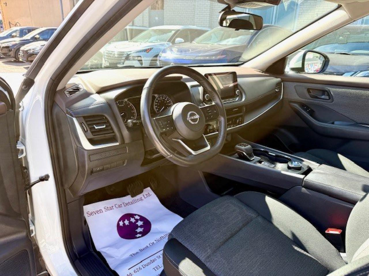 2022 Nissan Rogue S AWD, APPLE CARPLAY, BLIND SPOT, BLUETOOTH, ALLOY Photo