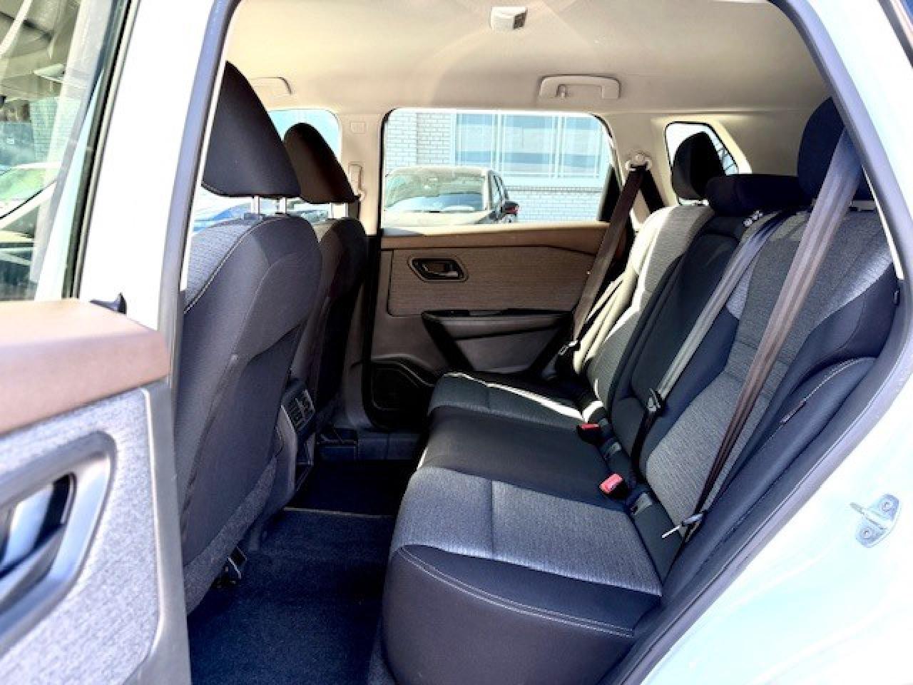 2022 Nissan Rogue S AWD, APPLE CARPLAY, BLIND SPOT, BLUETOOTH, ALLOY Photo