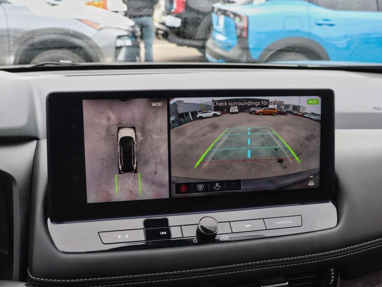 2025 Nissan Rogue Platinum  360CAM , LEATHER, HUD, BOSE Photo