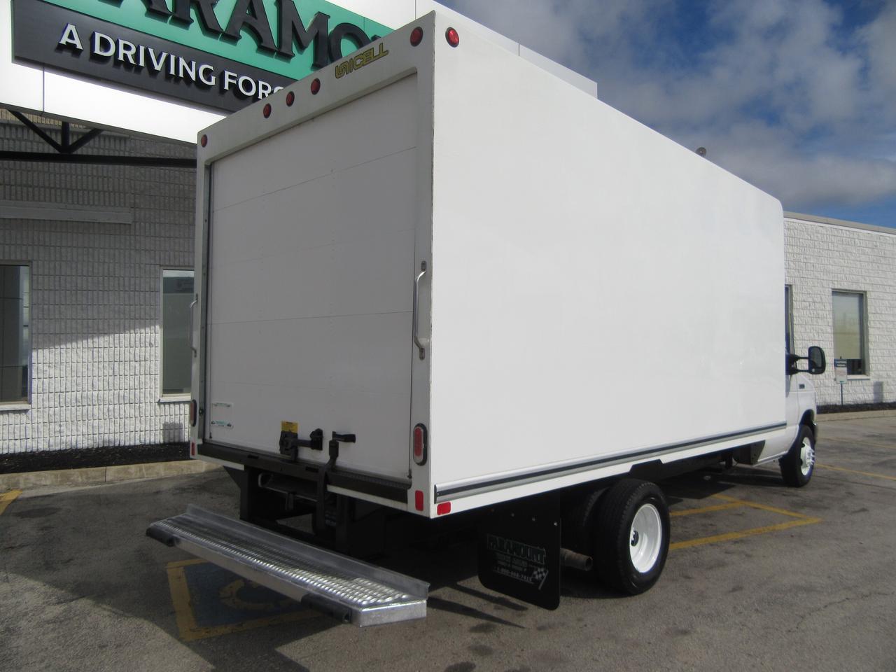 2023 Ford E-450 CUBE VAN 16FT HIGH BOX WITH ROLLOUT RAMP Photo