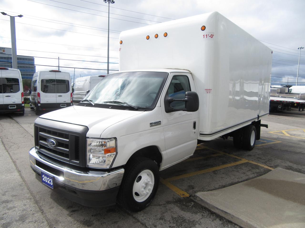 2023 Ford E-450 CUBE VAN 16FT HIGH BOX WITH ROLLOUT RAMP Photo