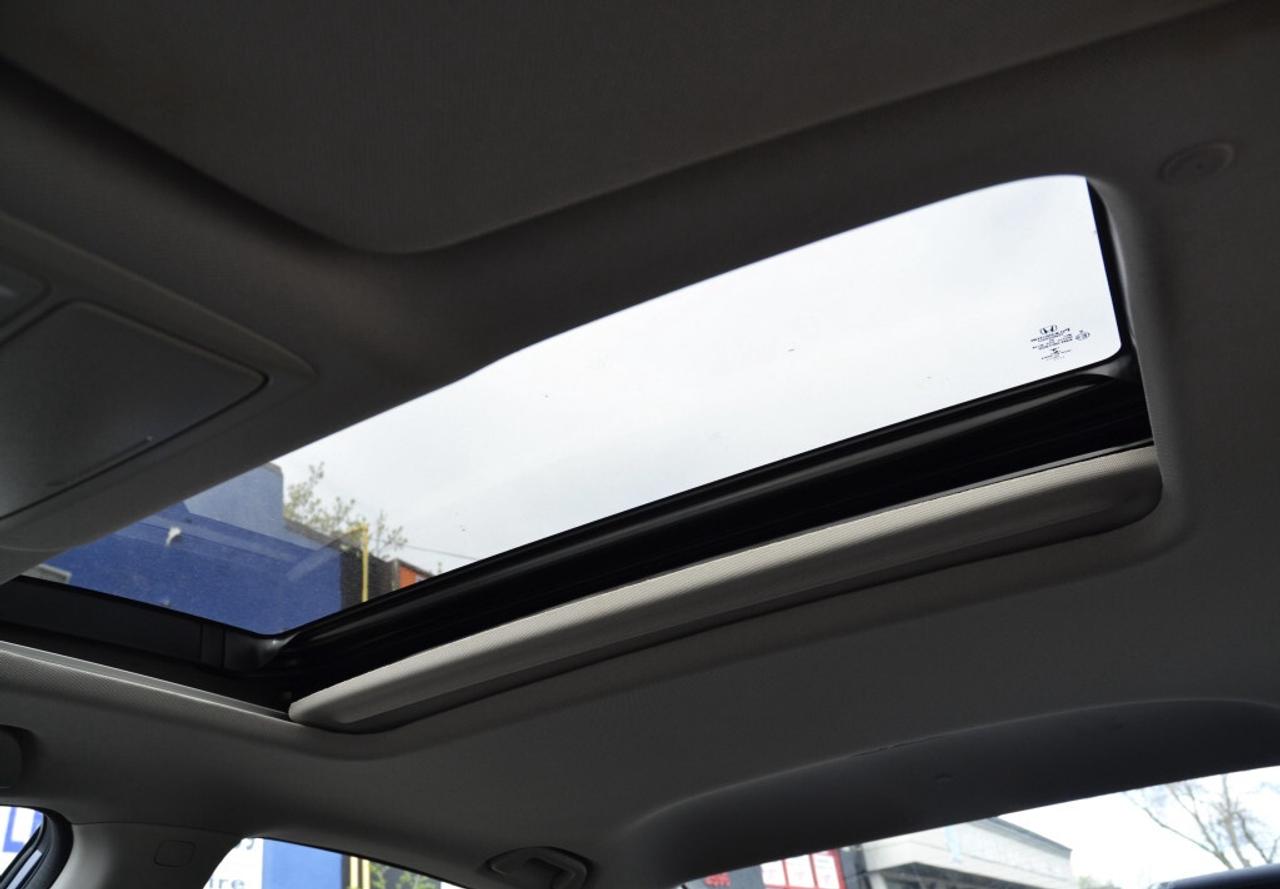 2020 Honda Accord Sedan Touring CVT Photo